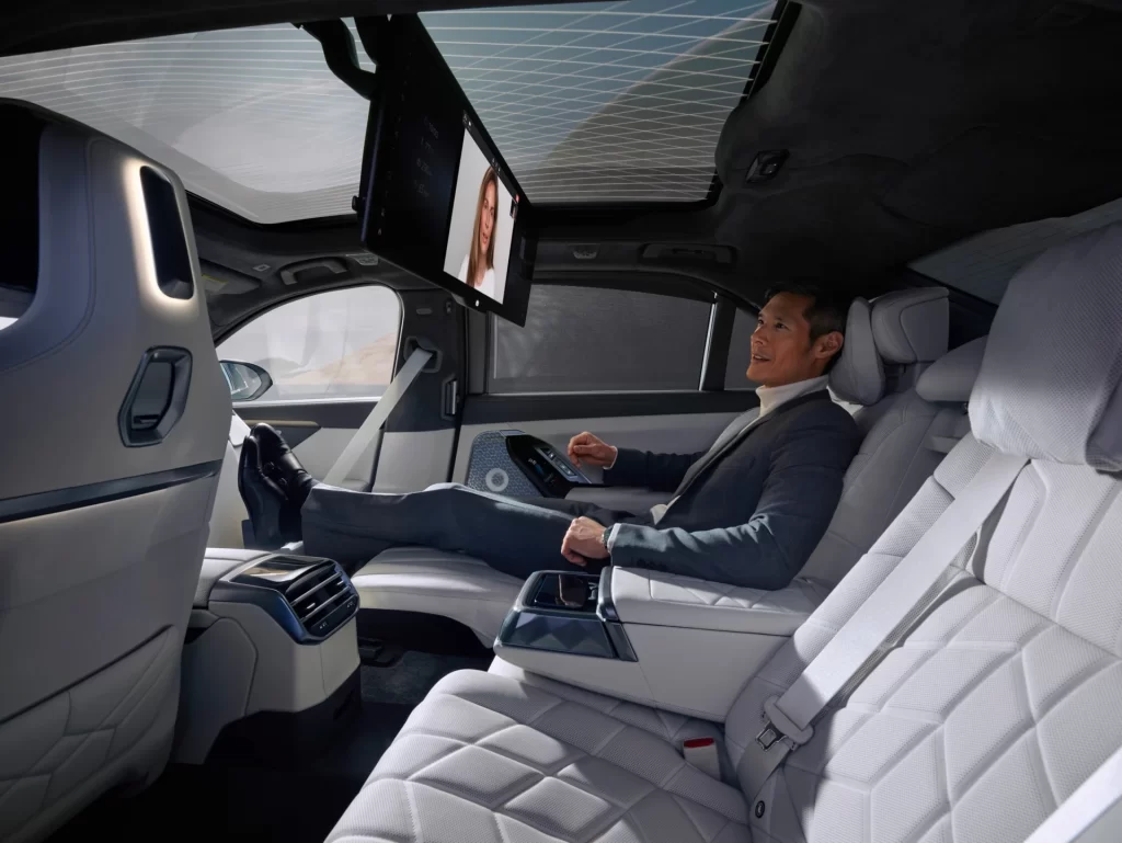 BMW i7 Car Cabin View