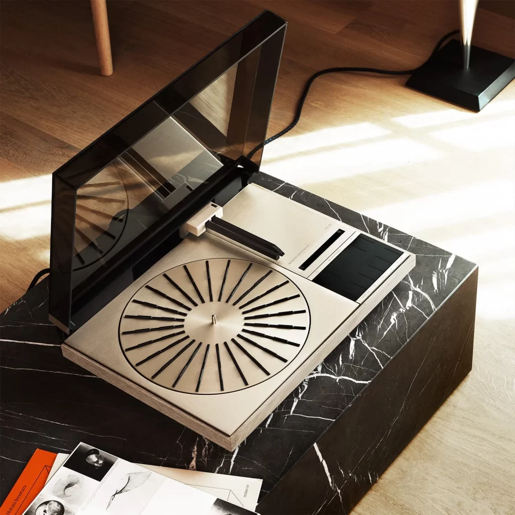 Bang & Olufsen Aluminum Three Quarter View Beogram 4000c Turntable