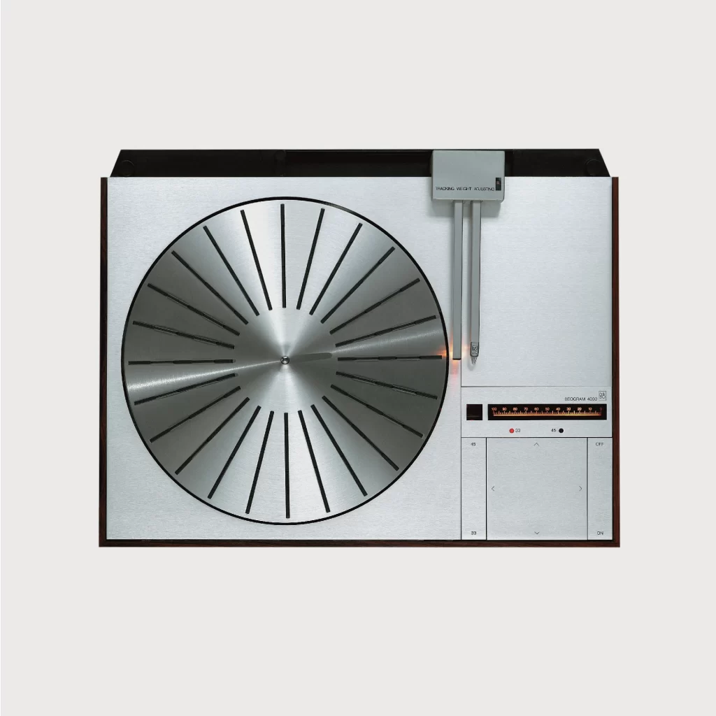 Bang & Olufsen Silver Three Quarter View Beolab 90 Speaker
