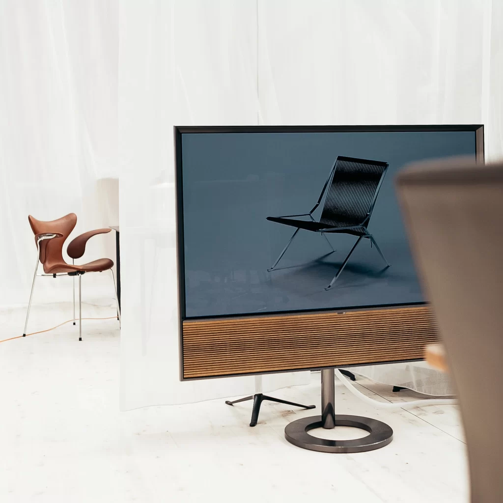 Bang & Olufsen Studio Scene Shot Beosound A9 Soundbar
