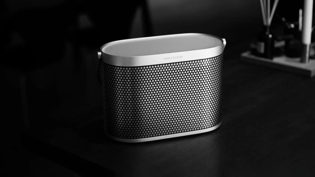 Bang & Olufsen V11 Beosound A5 Speaker