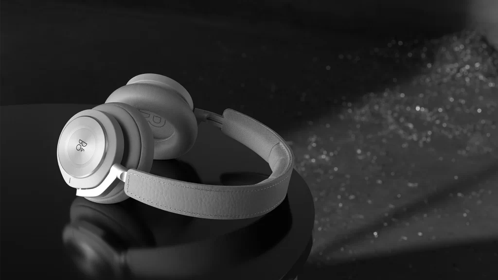 Bang & Olufsen V6 Beoplay H9i Headphones
