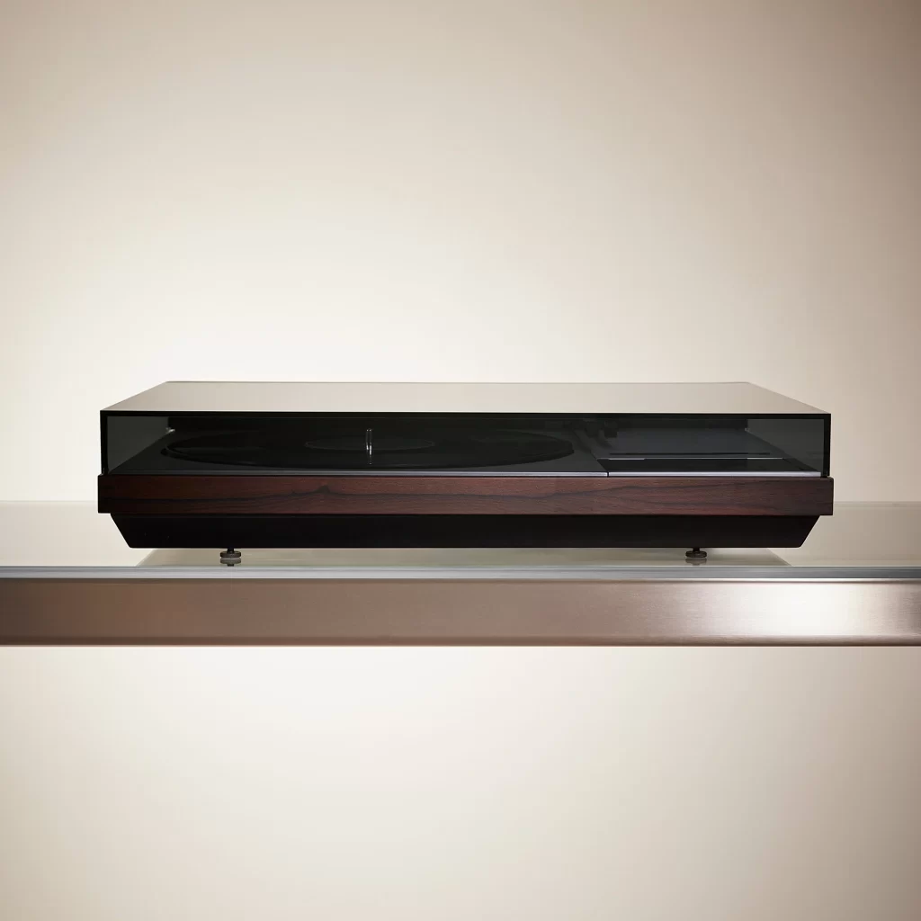 Bang & Olufsen V7 Beogram 4000c Turntable