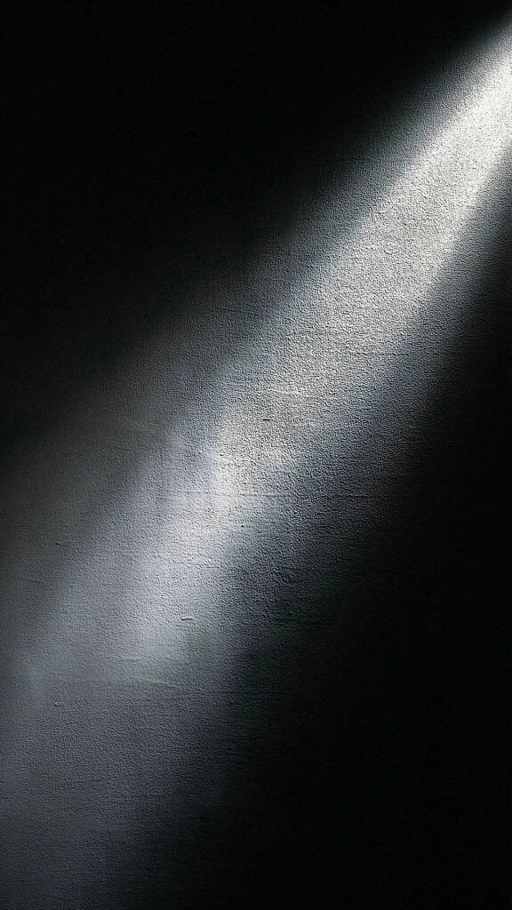 Black Ray Gradient Abstract Background