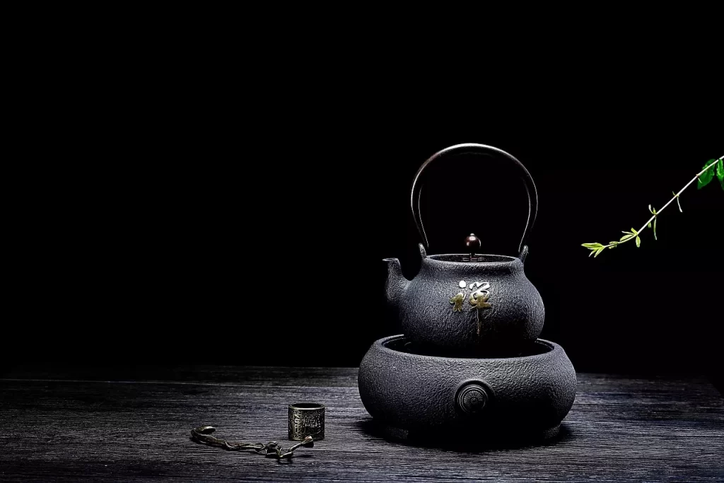 Black Vivid Dark Background