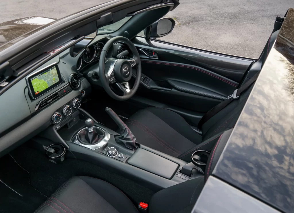 Mazda MX-5 Dashboard Interior