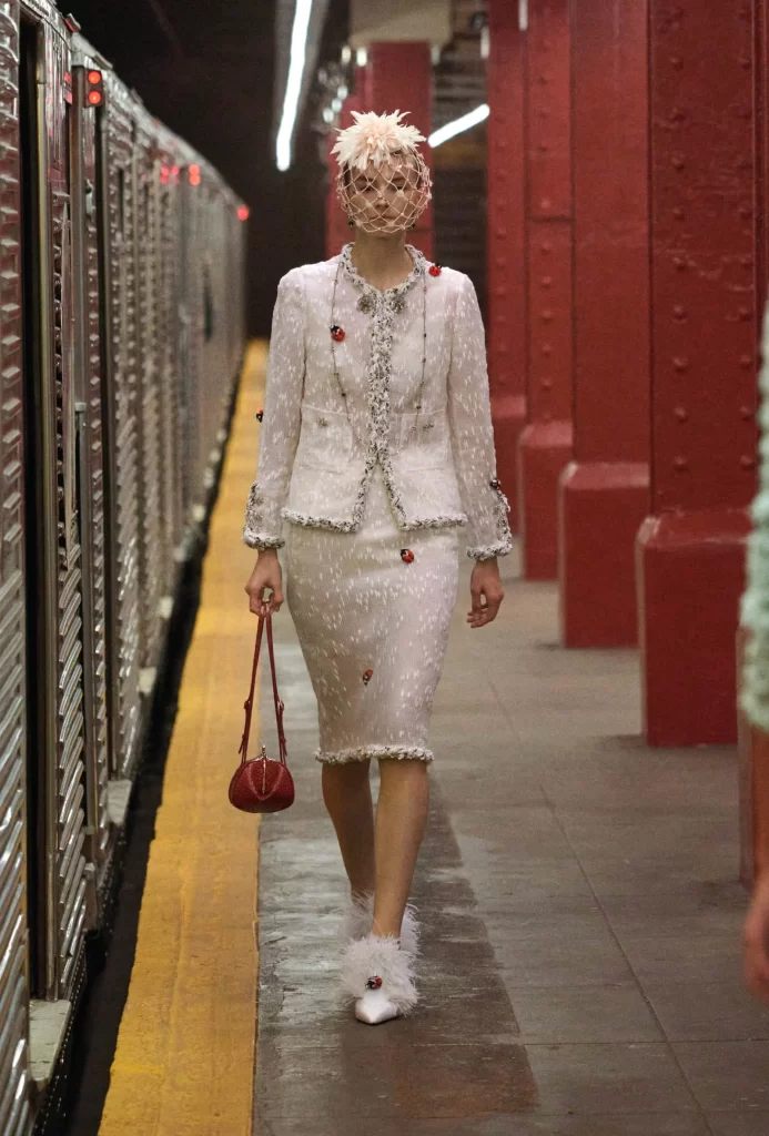 Chanel Metiers d’Art 2026 Look 26 Long Dress White and Red Runway Photography