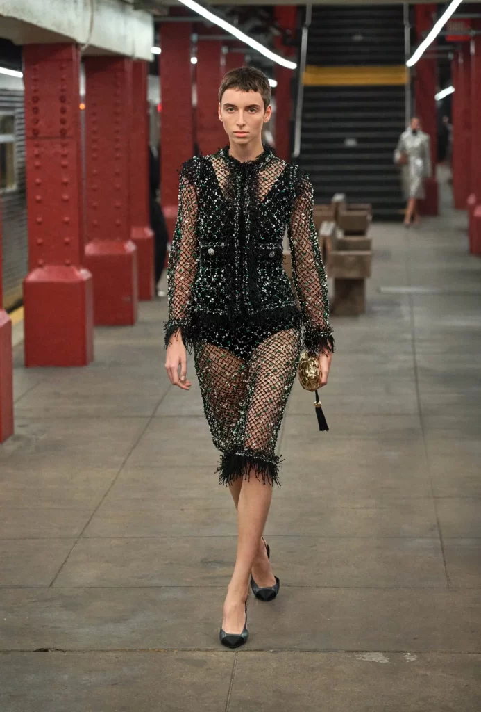 Chanel Metiers d’Art 2026 Look 76 Long Dress Black and Green Runway Photography