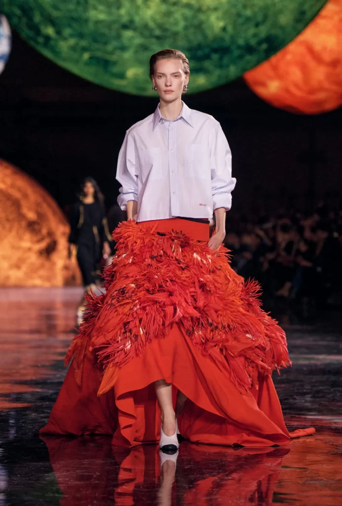 Chanel Spring Summer 2026 Look 20 Top and Skirt White and Red Runway Photography