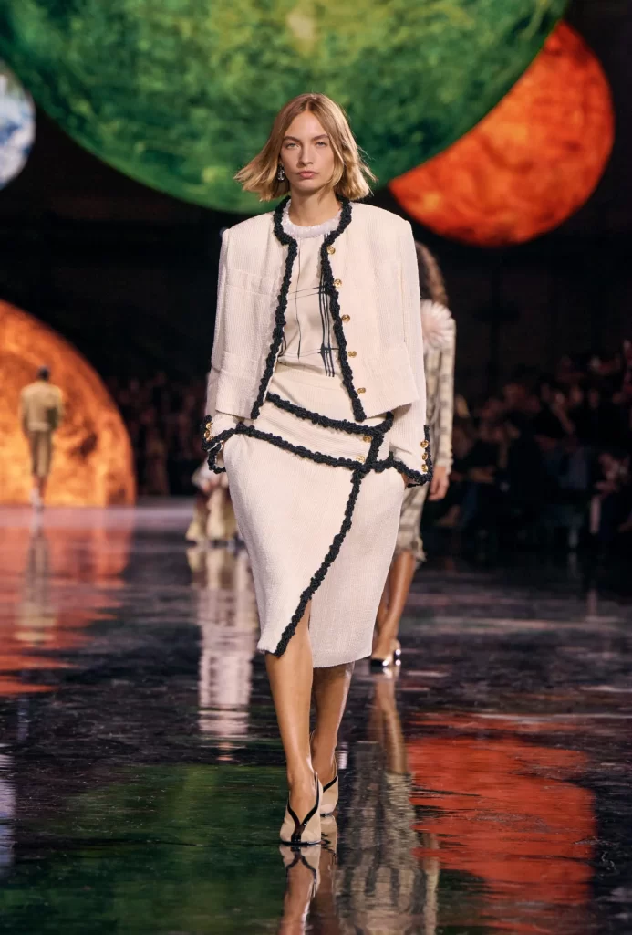 Chanel Spring Summer 2026 Look 38 Tweed Jacket and Skirt White and Black Runway Photography