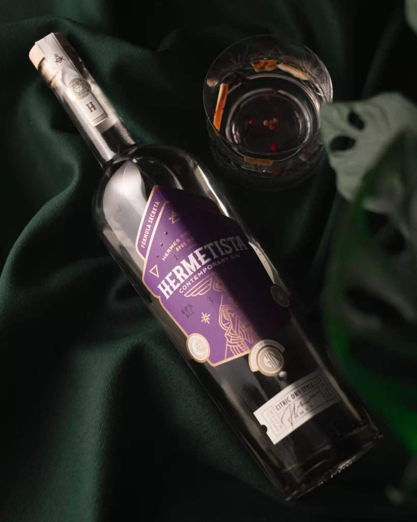 Hermetista Gin Bottle Scene View