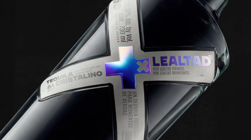 Lealtad Tequila Bottle View