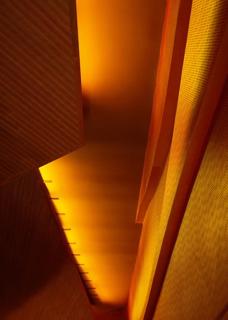 Brown Ray Gradient Background