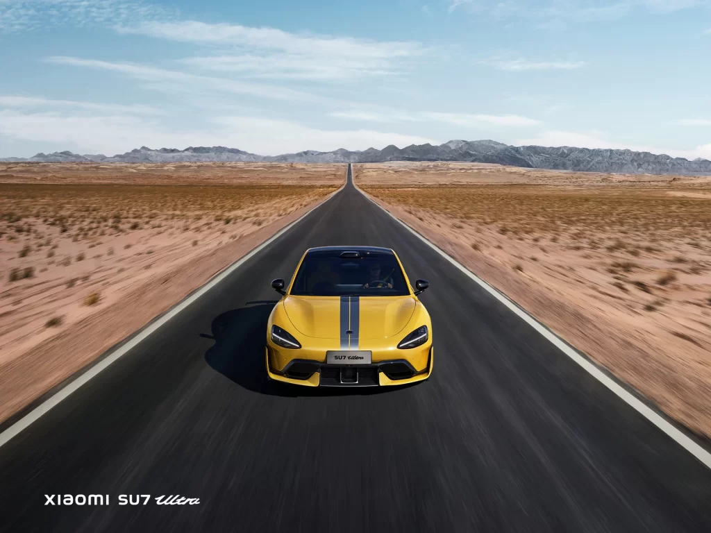 SU7 Road Driving Scenic Advertisement