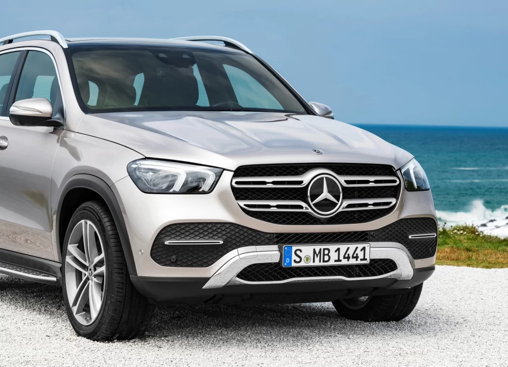 Silver Mercedes SUV Coastal Gravel Front View
