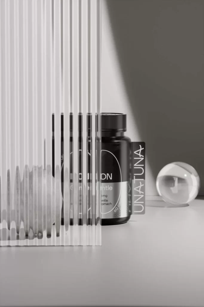 Unatuna Vitamin Bottle