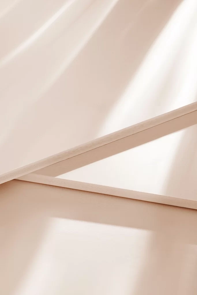 White Ray Blur Background