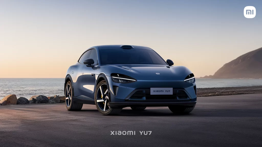 Xiaomi YU7 Model Display Advertisement