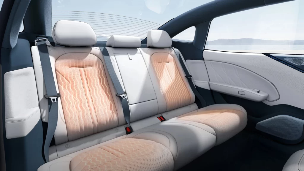 Zeekr 007 White Interior