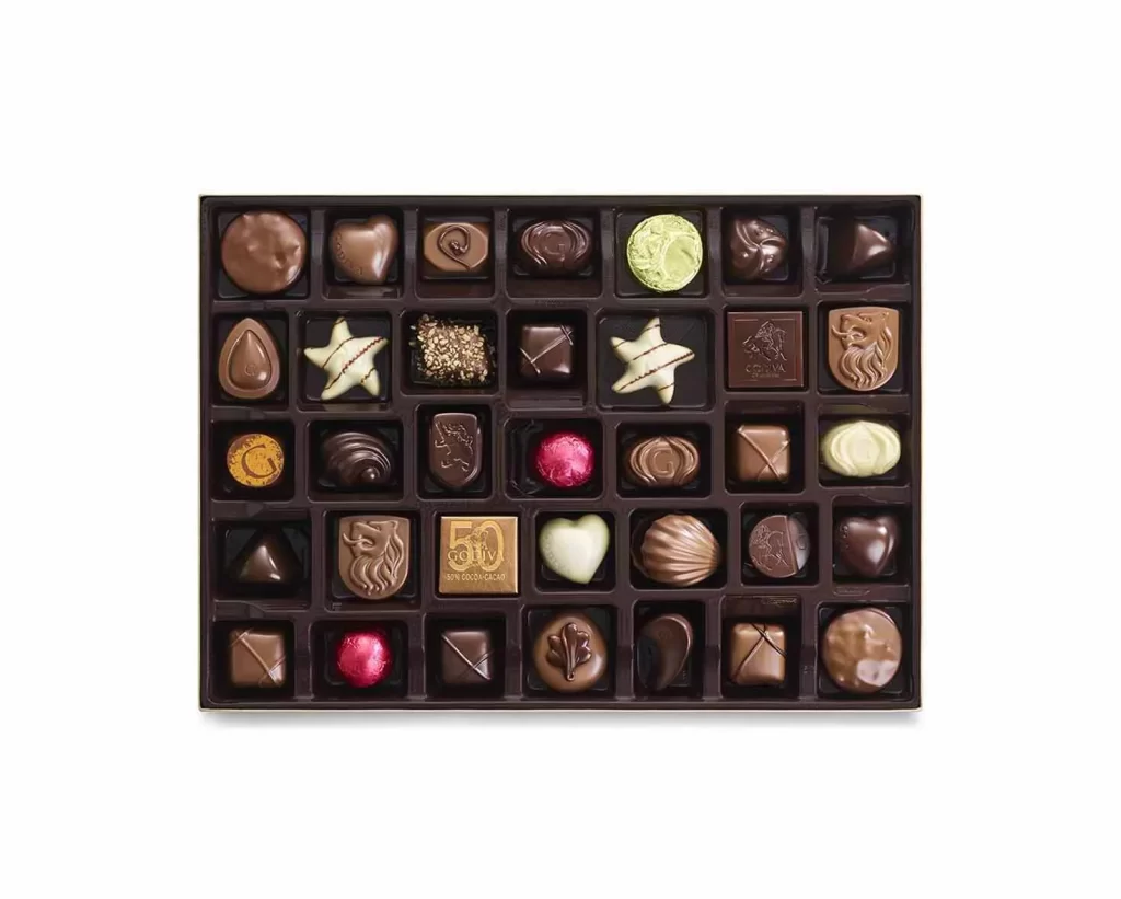 Godiva Assorted Chocolate Gold Gift Box Gold Ribbon 70 pc Packaging