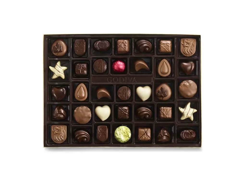 Godiva Assorted Chocolate Gold Gift Box Solid Wine Ribbon 36 pc Packaging