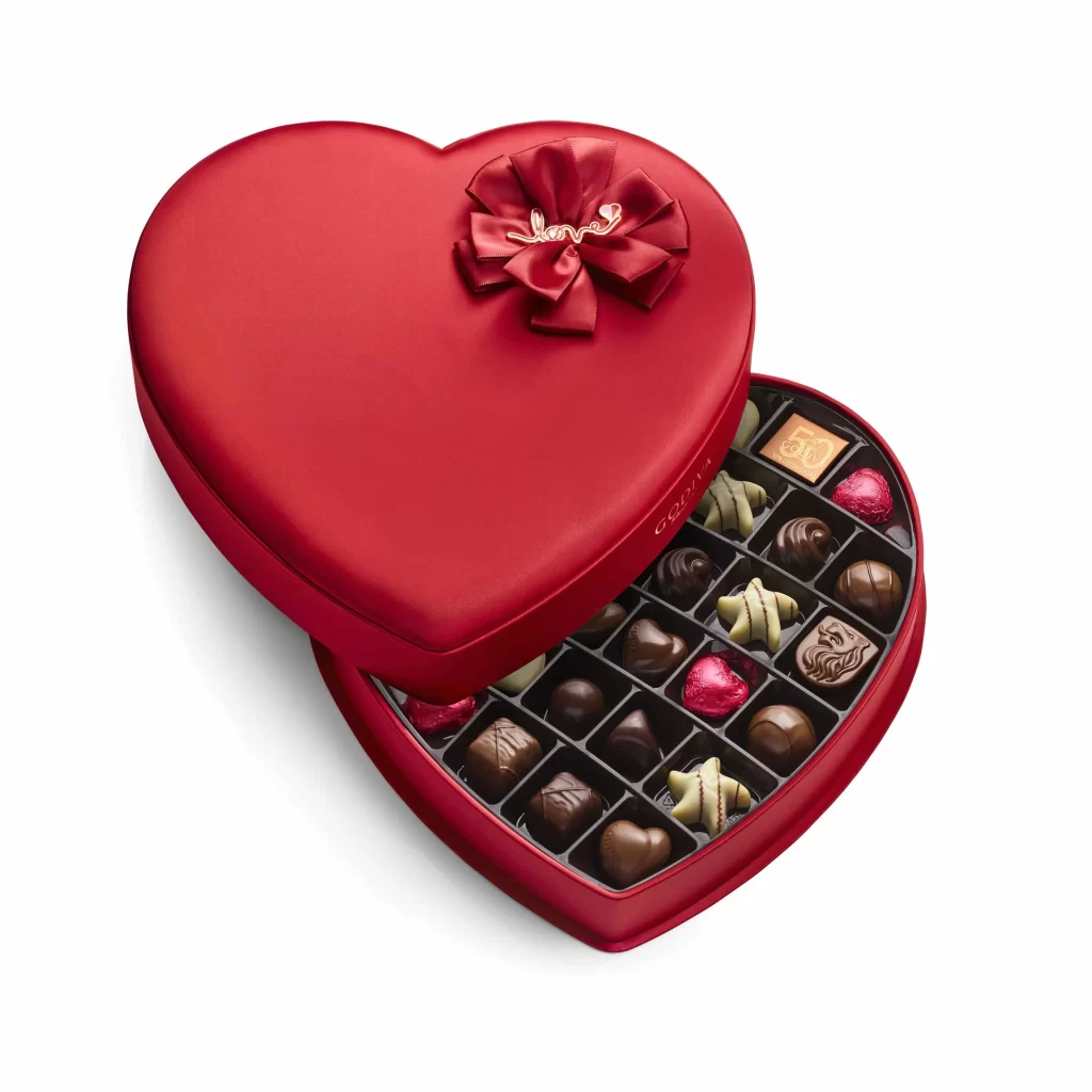 Godiva Fabric Heart Chocolate Gift Box 37 pc Packaging