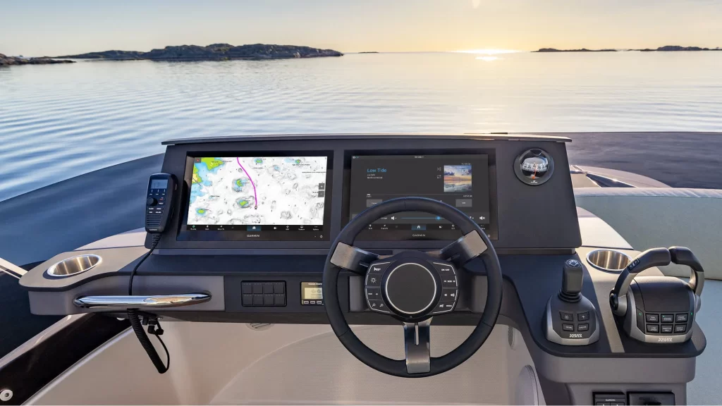 Garmin GPSMAP 740s Marine Chartplotter Product Photography
