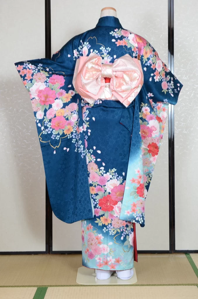 Furisode Kimono FK1-765 Dress Form