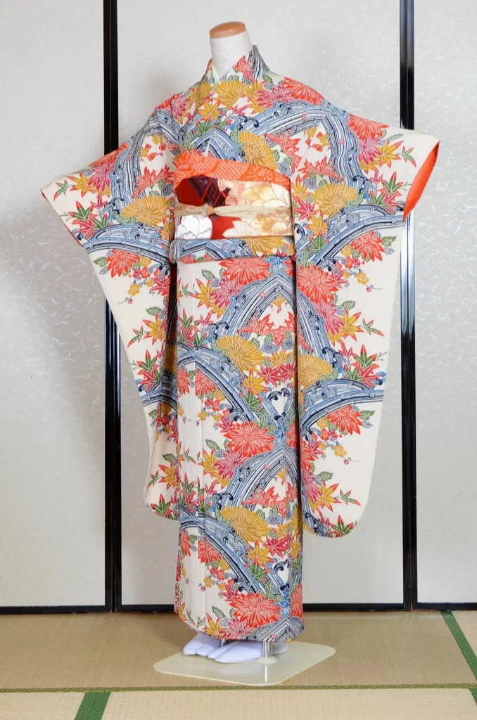 Furisode Kimono FK1-766 Dress Form