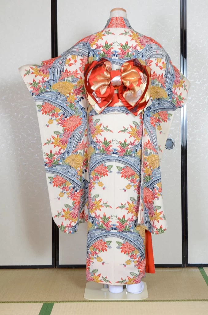 Furisode Kimono FK1-766 Dress Form