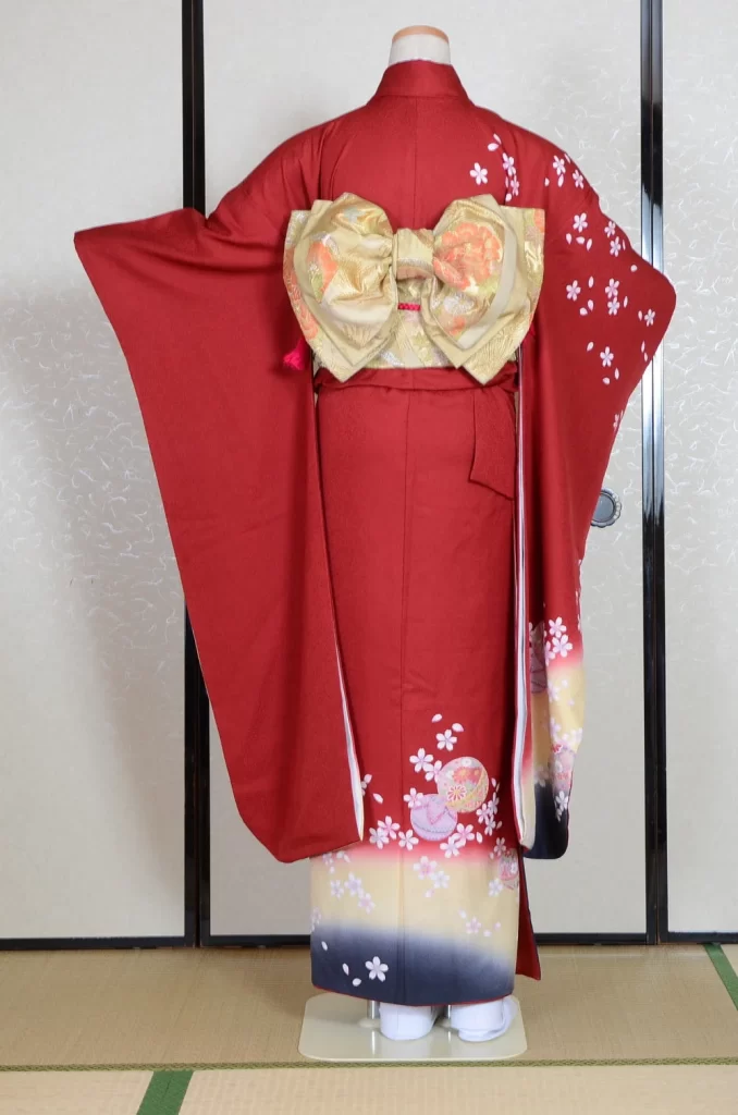 Furisode Kimono FK1-767 Dress Form