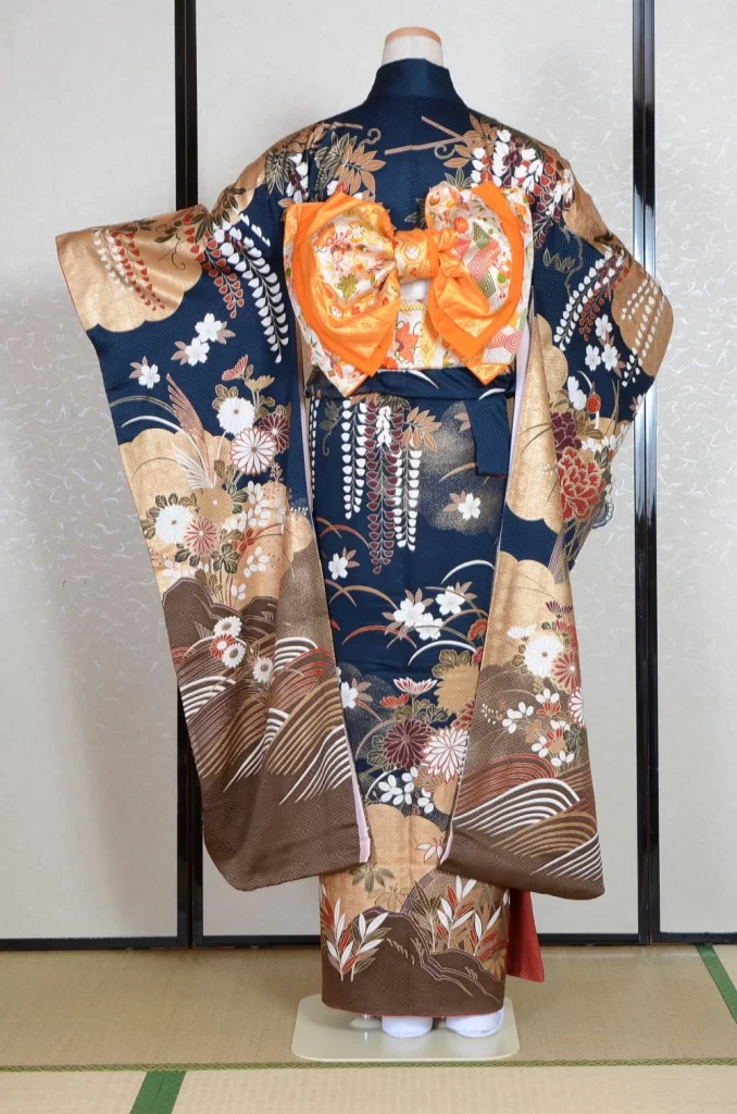 Furisode Kimono FK1-768 Dress Form