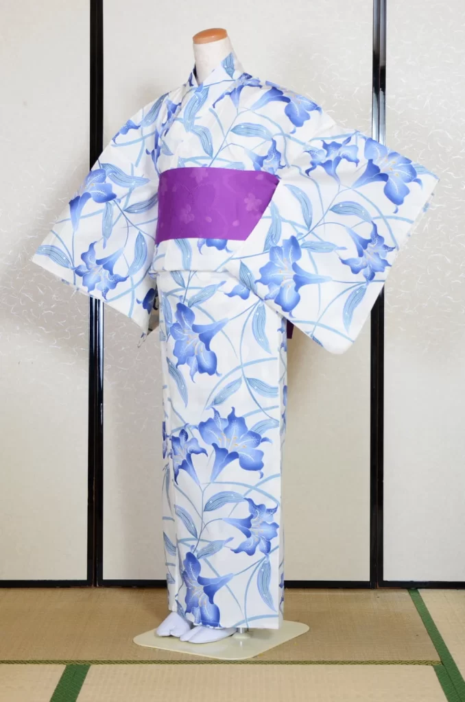 Furisode Kimono FK1-244 Dress Form