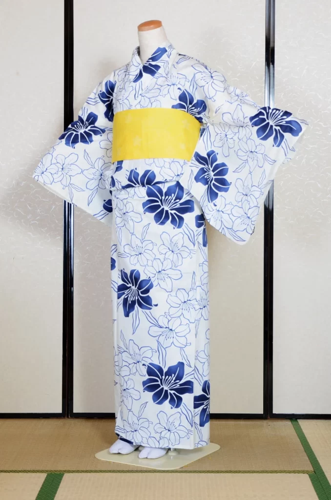 Furisode Kimono Dress Form