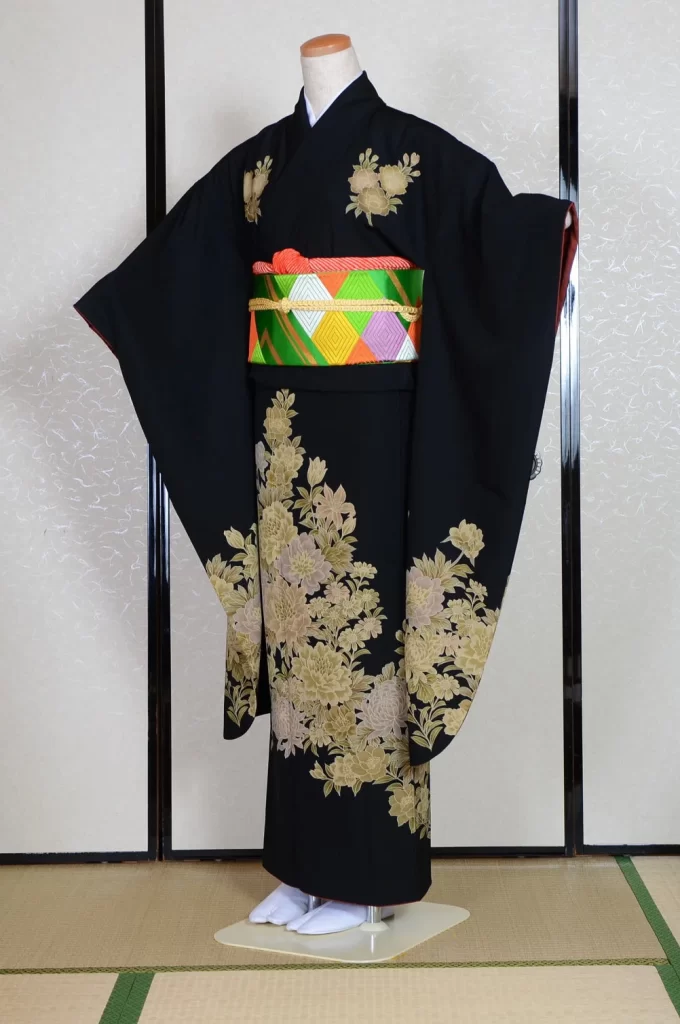 Furisode Kimono FK1-533 Dress Form