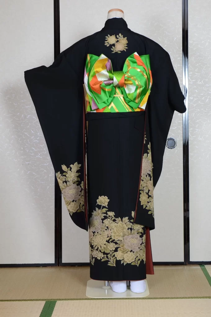Furisode Kimono FK1-533 Dress Form