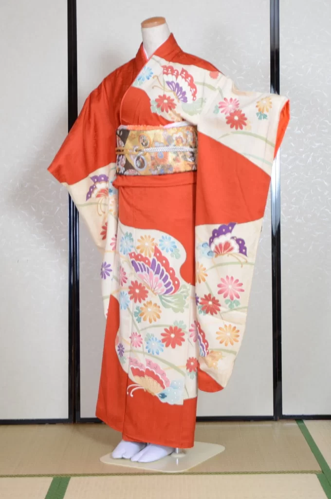 Furisode Kimono FK1-559 Dress Form