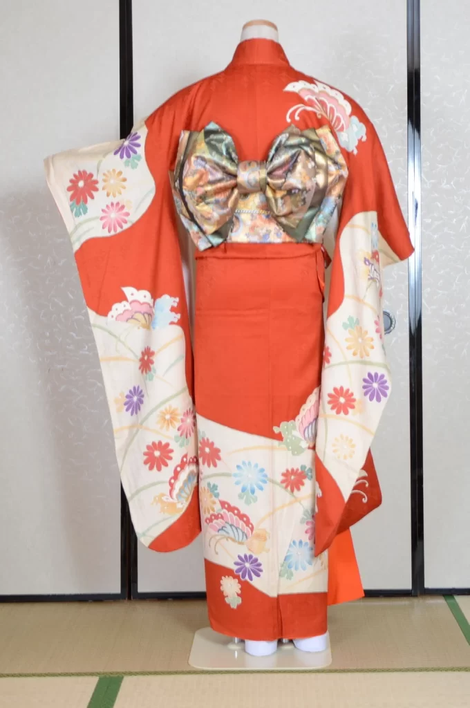 Furisode Kimono FK1-559 Dress Form