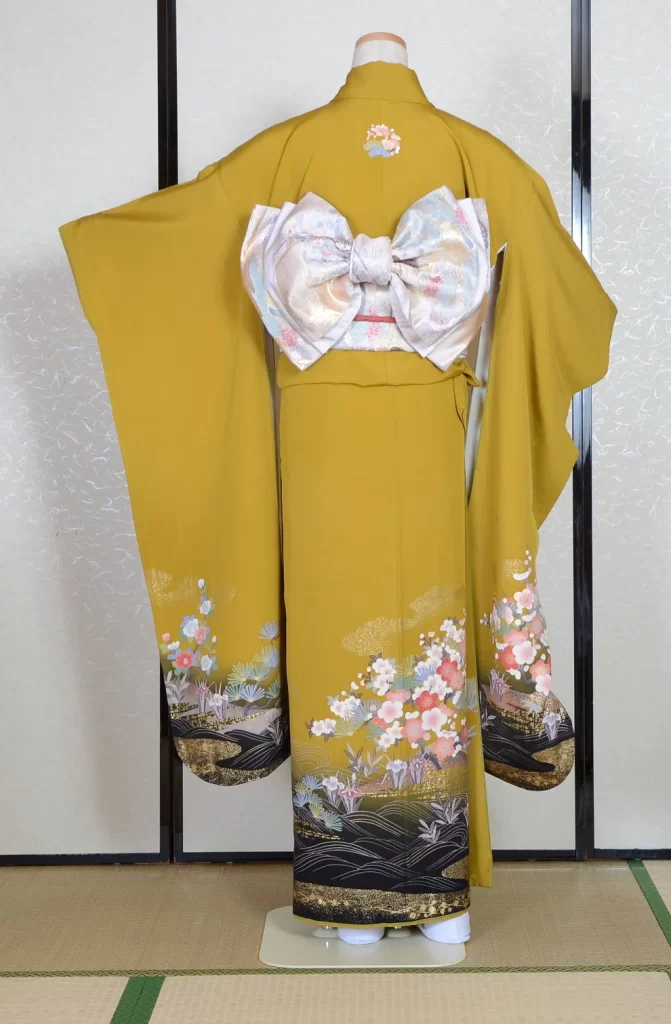 Furisode Kimono FK1-825 Dress Form