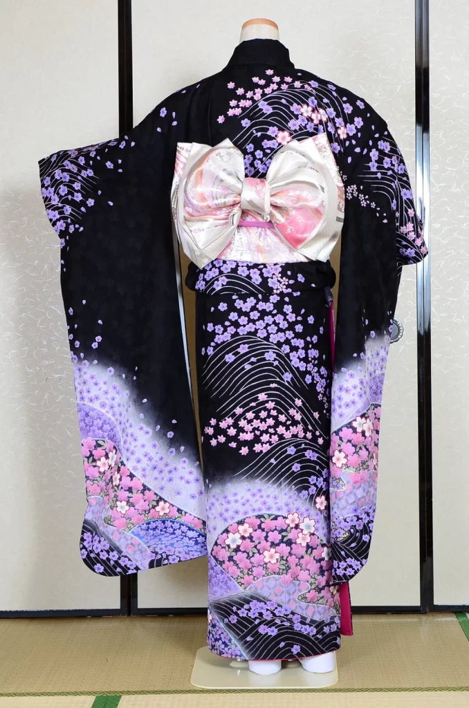 Furisode Kimono FK1-225 Dress Form