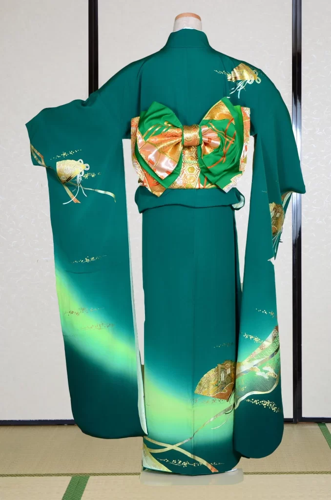 Furisode Kimono FK1-229 Dress Form