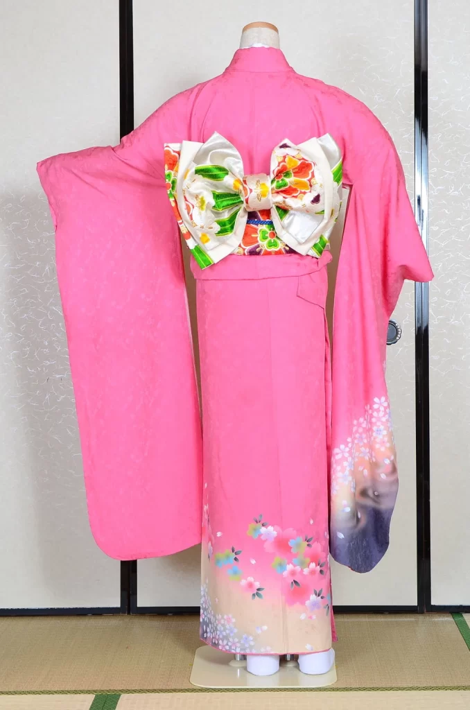 Furisode Kimono FK1-239 Dress Form