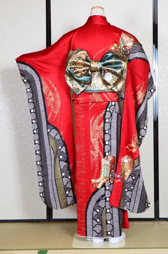 Furisode Kimono FK1-307 Dress Form