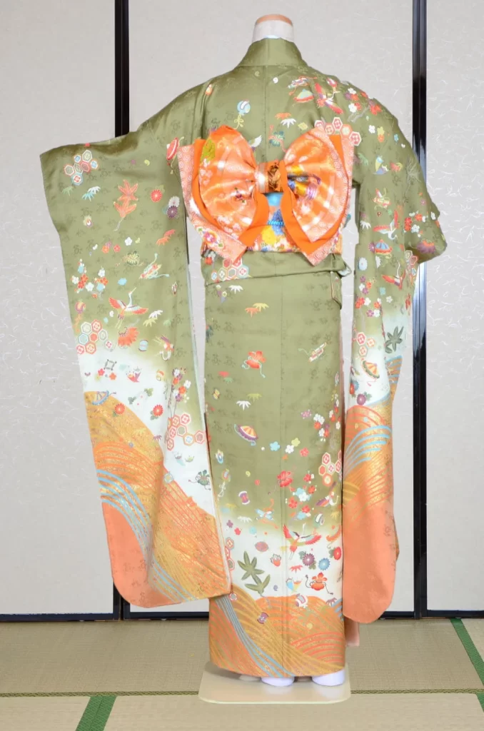Furisode Kimono FK1-352 Dress Form