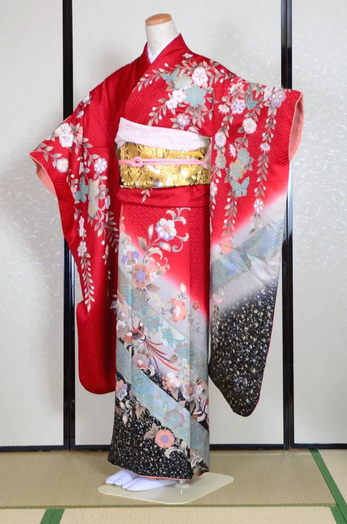 Furisode Kimono FK1-353 Dress Form