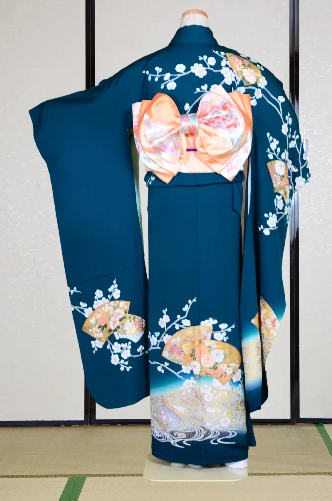 Furisode Kimono FK1-355 Dress Form