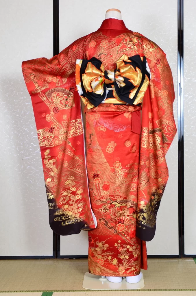 Furisode Kimono FK1-365 Dress Form