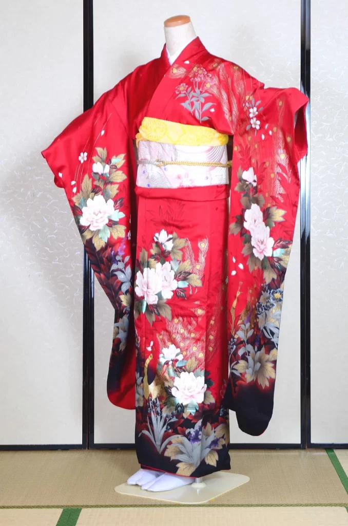 Furisode Kimono FK1-369 Dress Form