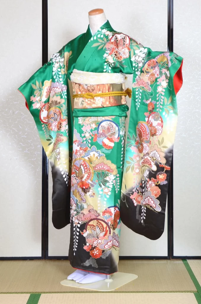 Furisode Kimono FK1-376 Dress Form