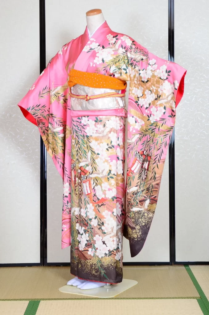 Furisode Kimono FK1-446 Dress Form